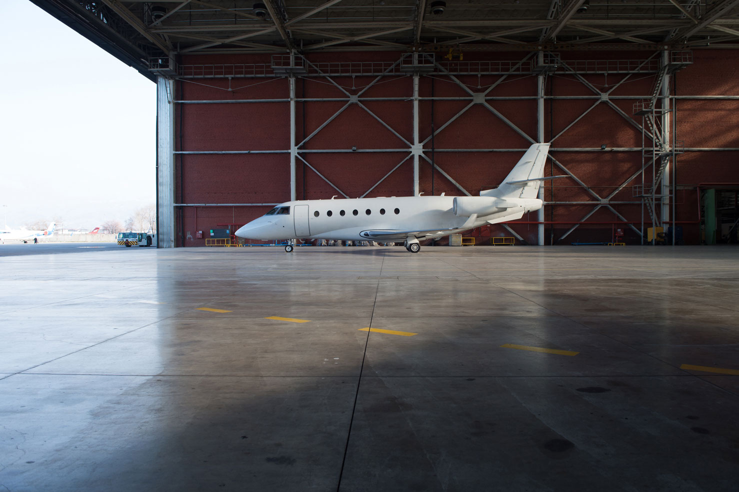 custom steel structure for airport hangar