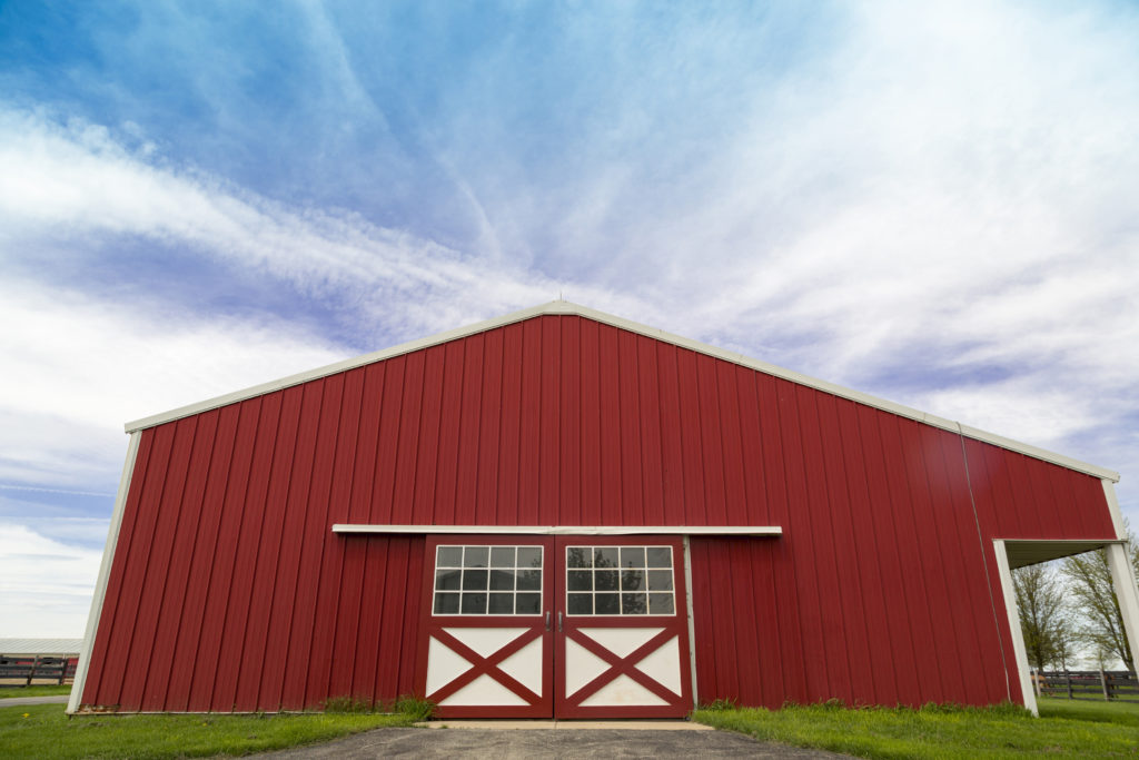 Mix 5 Advantages Of Using Prefabricated Feed Storage Barns