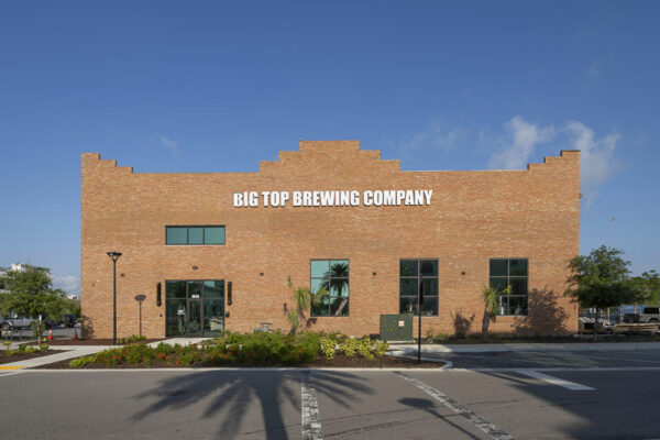 Exterior prefab metal commercial building with architectural detailing