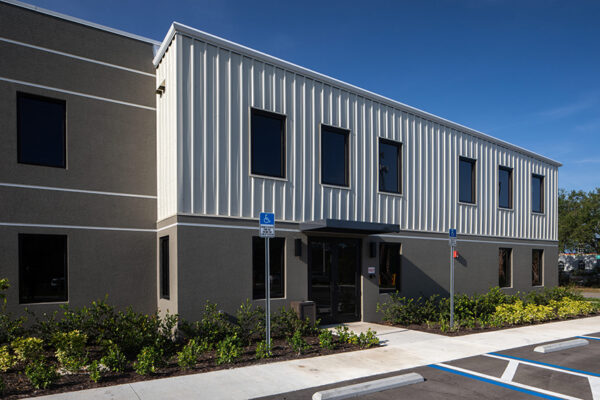 Exterior prefab industrial building with steel I beam construction system