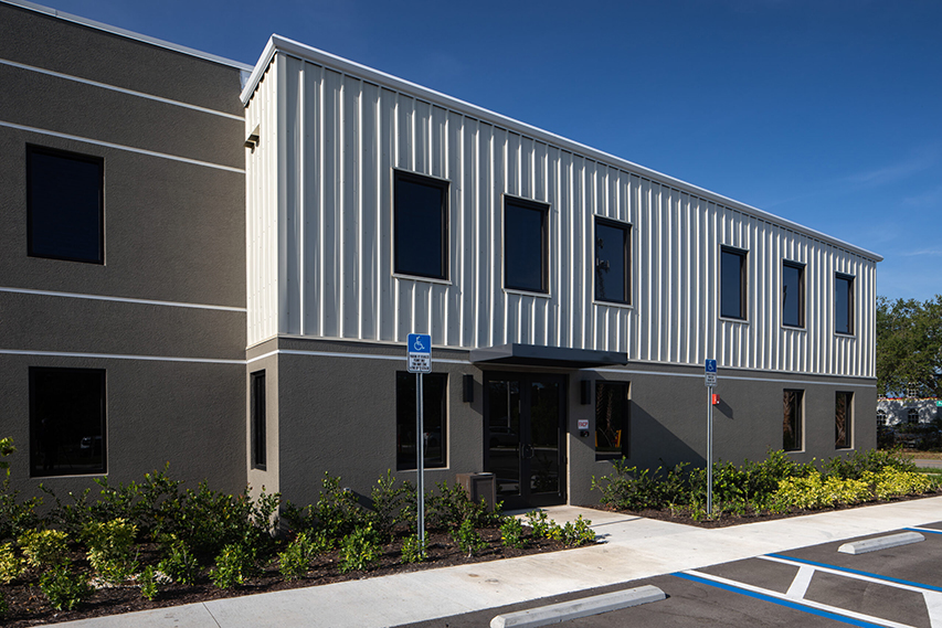 Exterior prefab industrial building with steel I beam construction system