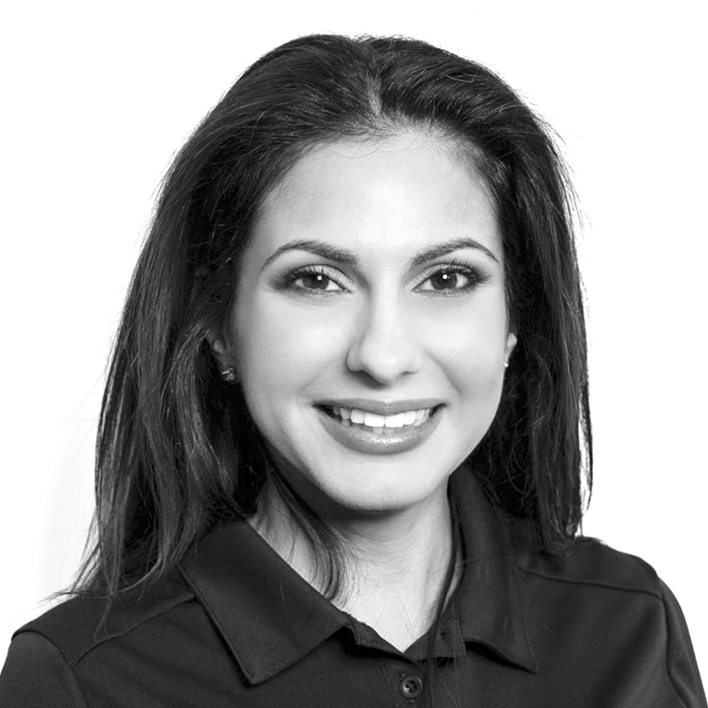 Violeta Thompson Marketing Manager